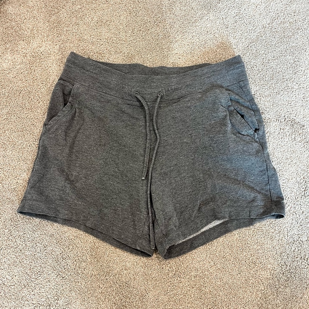 32 Degrees Grey Shorts Elastic Waistband